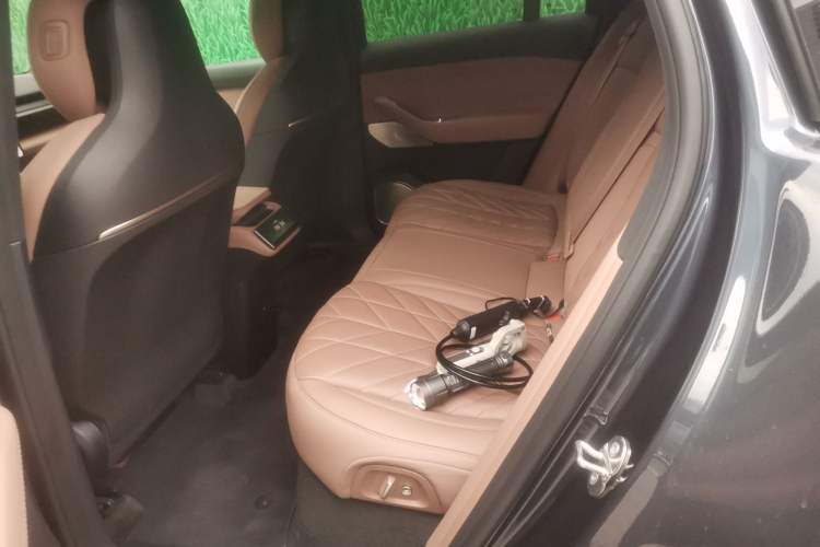 Used Nio ES6 2025 75 kWh