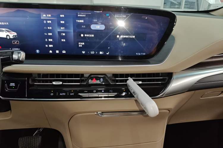 Used Buick Century 2023 2.0T Seven-Seater Deluxe Edition