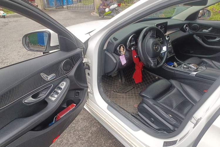 Used Mercedes-Benz C-Class 2017 Restyled C 180 L Fashion Edition Sport Version
