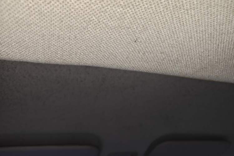 Used Wuling Rongguang V 2015 1.5L Standard Version Headliner