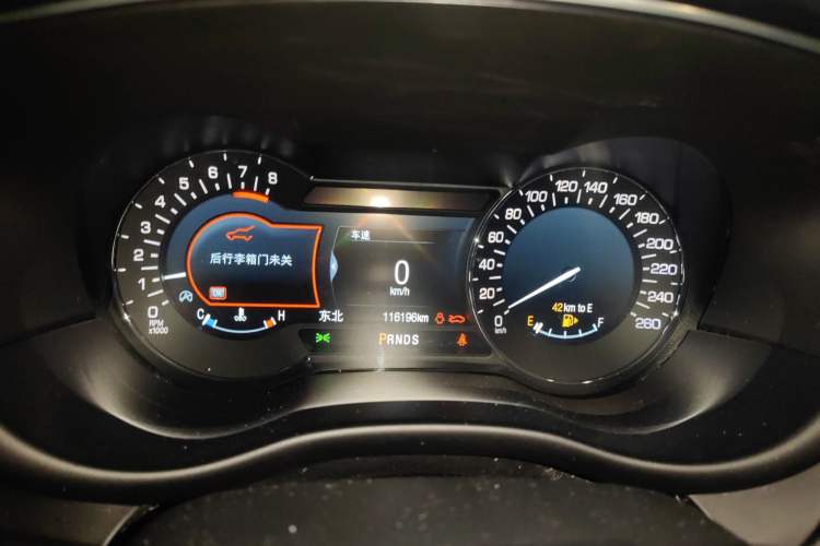 Used Lincoln MKC 2018 2.0T Two-Wheel Drive Deluxe Edition Instrument Cluster