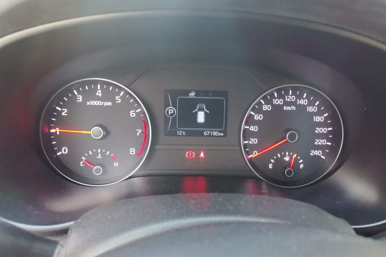 Used Kia KX5 2016 1.6T Automatic Two-Wheel Drive DLX Instrument Cluster