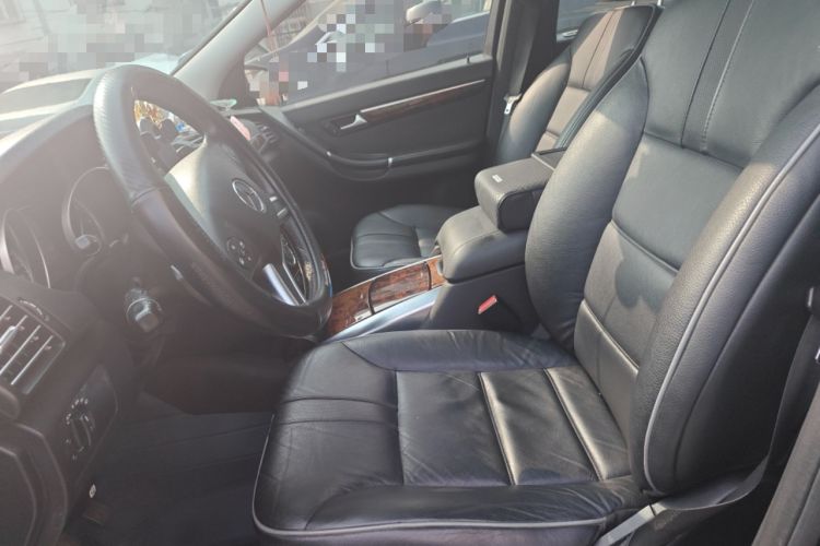 Used Mercedes-Benz R-Class 2011 R 350 L 4MATIC