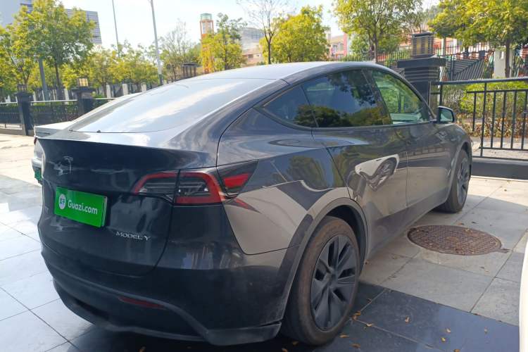 Used Tesla Model Y 2024 Rear-Wheel-Drive Version