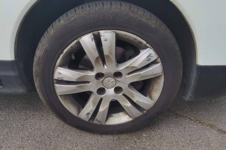 Used Peugeot 3008 2015 1.6THP Automatic Trend Edition
