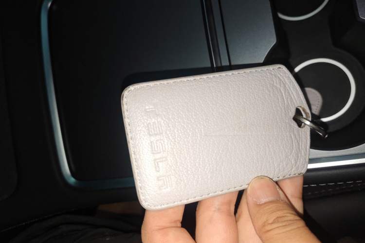 Used Tesla Model Y 2024 Rear-Wheel-Drive Version