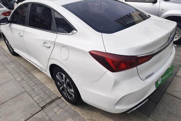 Used CHANGAN Eado 2020 PLUS 1.6L GDI Automatic Luxury Model Exterior 2