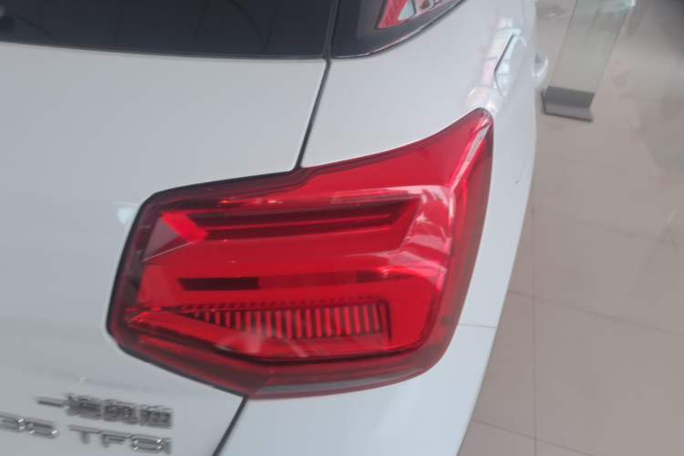 Used Audi Q2L 2020 35 TFSI Ambition Dynamic Edition
