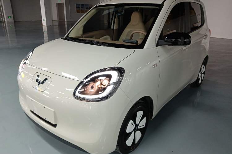 Used Wuling Hongguang MINIEV 2025 Four-Door Version Advanced Edition