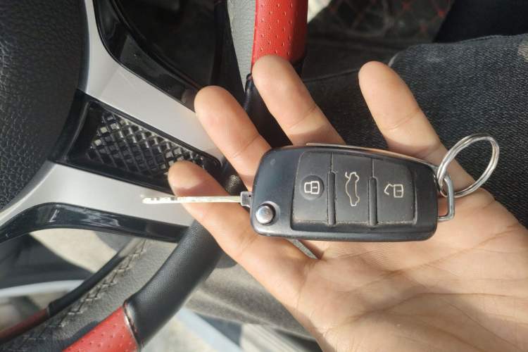 Used JAC Group Refine S2mini 2017 1.3L Sport Edition Vehicle Key