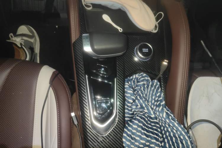 Used Geely Auto Monjaro L 2021 2.0TD DCT EVO Two-Wheel Drive Smart Luxury Version
