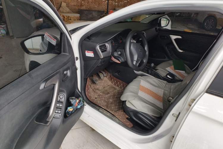 Used Citroen Elysee 2017 1.6L Manual Fashion Model