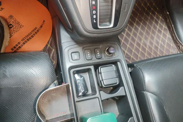 Used Honda CR-V 2015 2.4L two-wheel drive luxury version Gear Lever