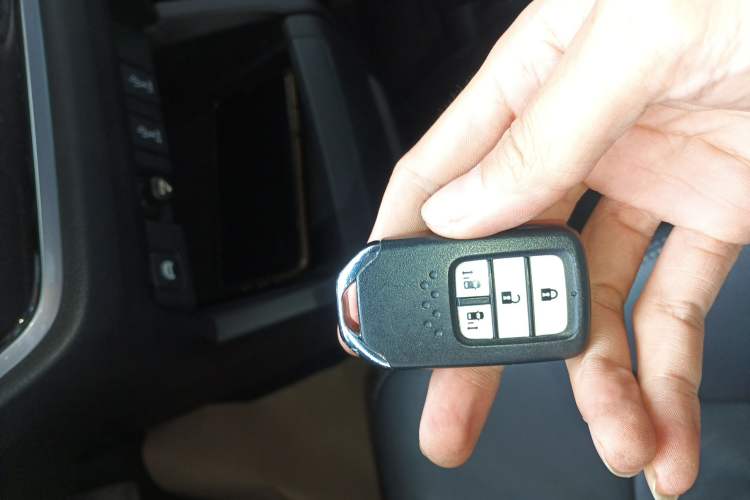 Used Honda Elysion 2019 2.0L Hybrid Luxury Edition
