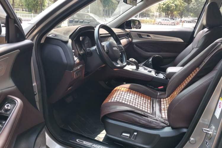 Used Haval F7 2020 1.5T Two-Wheel Drive i-Trend Driver Seat