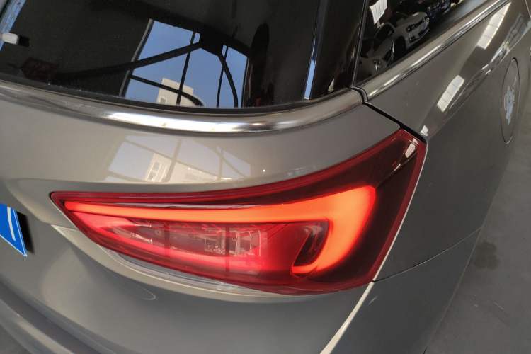 Used Buick GL6 2019 18T 6-Seater Connected Luxury Version China V Standard