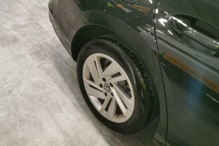 Used Volkswagen Lamando 2023 Lavida L 280TSI DSG Spicy Edition Right Rear Wheel Hub