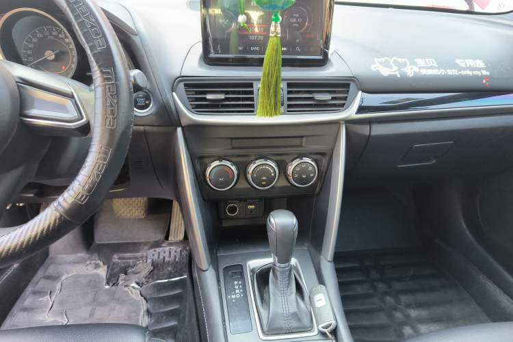 Used Mazda CX-4 2018 2.0L Automatic Two-Wheel Drive Blue Sky Dynamic Version China V Standard