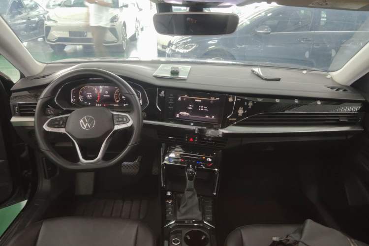 Used Volkswagen Passat 2022 330TSI Starry Elite Edition
