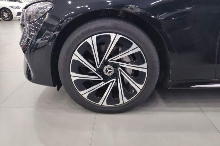 Used Mercedes-Benz E-Class 2024 E 300 L Luxury Model
