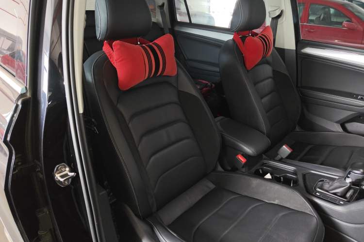 Used Volkswagen Tiguan L 2018 330TSI Automatic Two-Wheel Drive Luxury Edition
