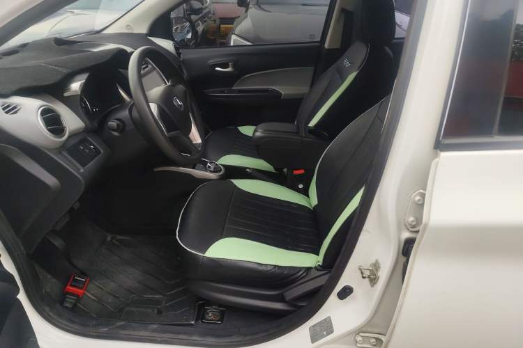 Used CHANGAN OSHAN Benni E-Star 2021 National Edition XinYi Edition Lithium Iron Phosphate (31.86 kWh)
