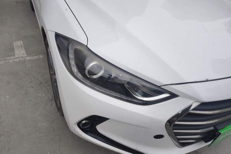 Used Hyundai Elantra (6th Generation / Lingdong) 2016 1.6L Automatic ZhiXuan – Elite Version Right Front Headlight