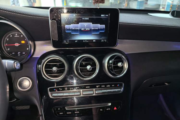 Used Mercedes-Benz GLC 2016 GLC 200 4MATIC