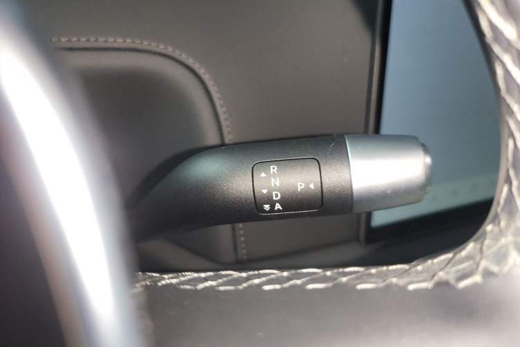 Used Li Auto L9 2025 Pro Smart Refreshed Edition Gear Lever