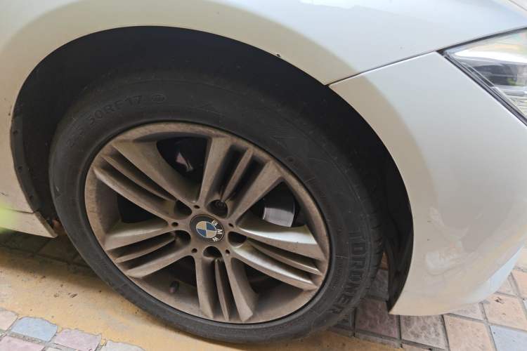 Used BMW 3 Series 2016 320i Fashion Model
