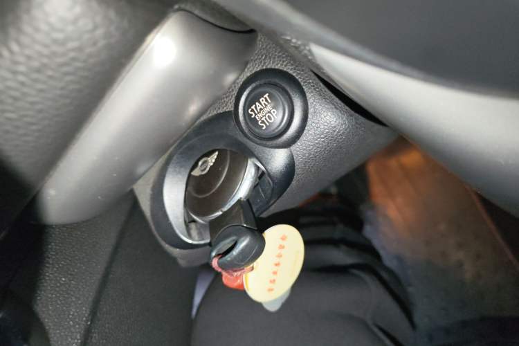 Used MINI Countryman 2011 1.6L COOPER Fun Vehicle Key