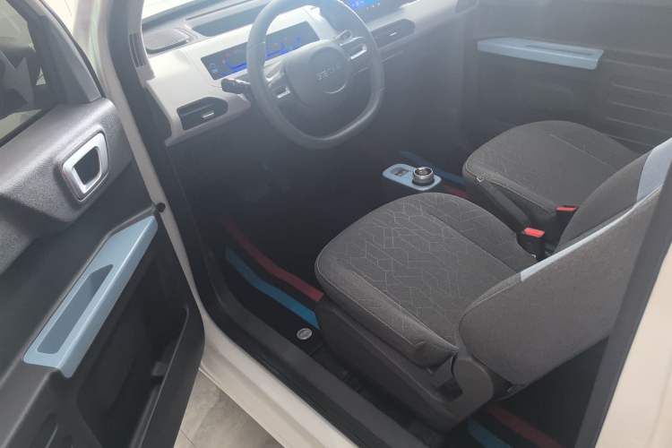 Used Geely Galaxy Panda 2024 Panda Mini 200km Endurance Bear