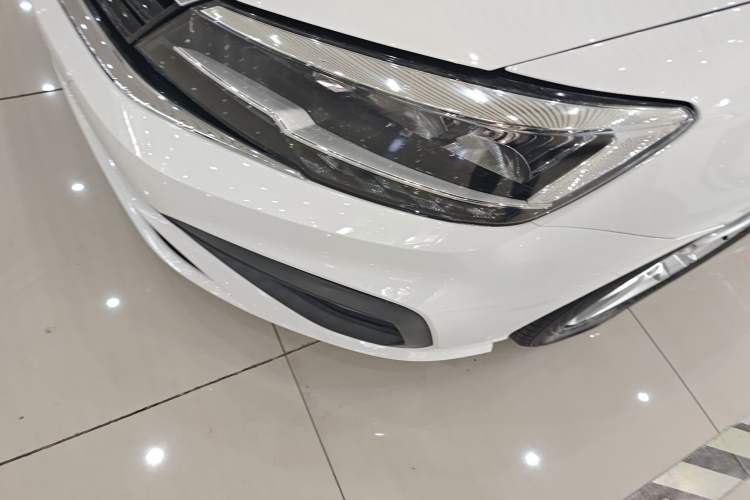 Used Volkswagen Lamando 2019 230TSI DSG Fashion Edition China VI