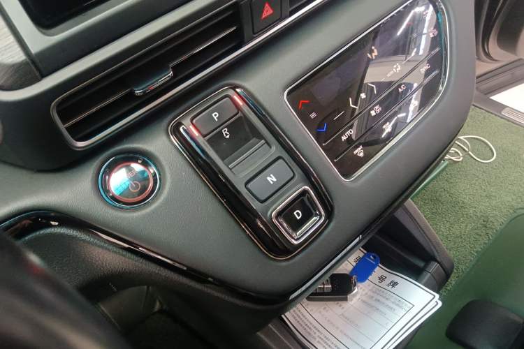 Used Honda Elysion 2022 2.0L eHEV Luxury Edition
