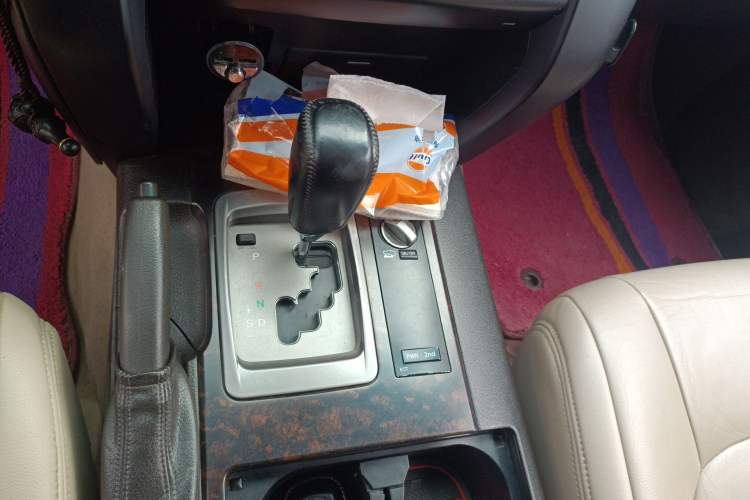 Used Toyota Land Cruiser  Gear Lever