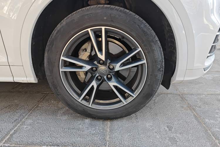 Used Audi Q5L 2020 Updated 40 TFSI Prestige Fashion Edition