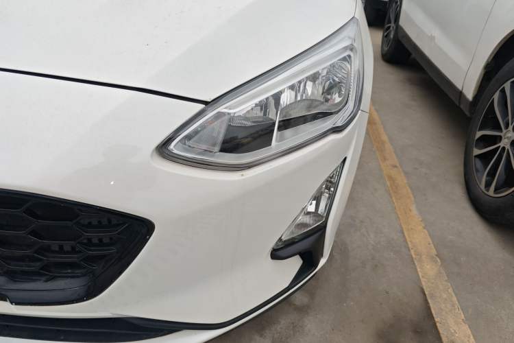 Used Ford Focus 2019 Hatchback EcoBoost 180 Automatic Trendy Model