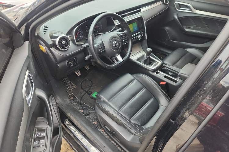 Used MG 6 2017 20T Manual Luxury Smart Connect Version China V Standard