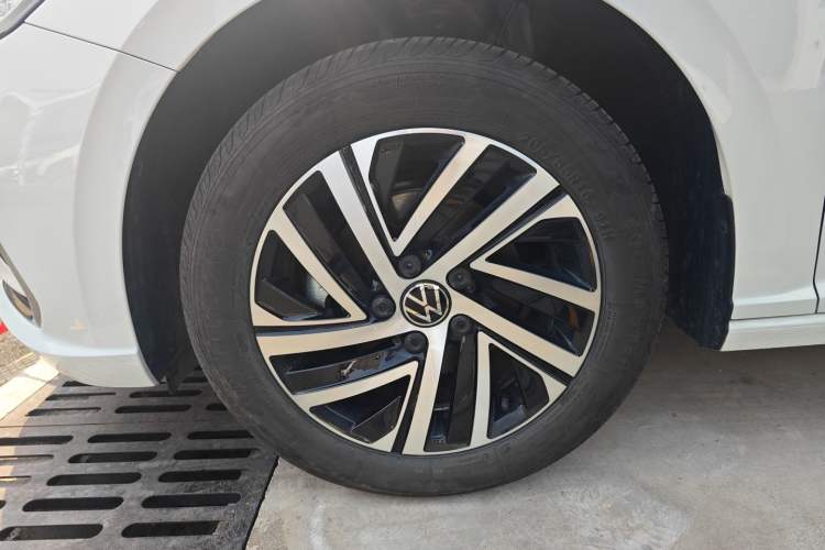 Used Volkswagen Lavida 2024 1.5L Automatic 5 Million Edition