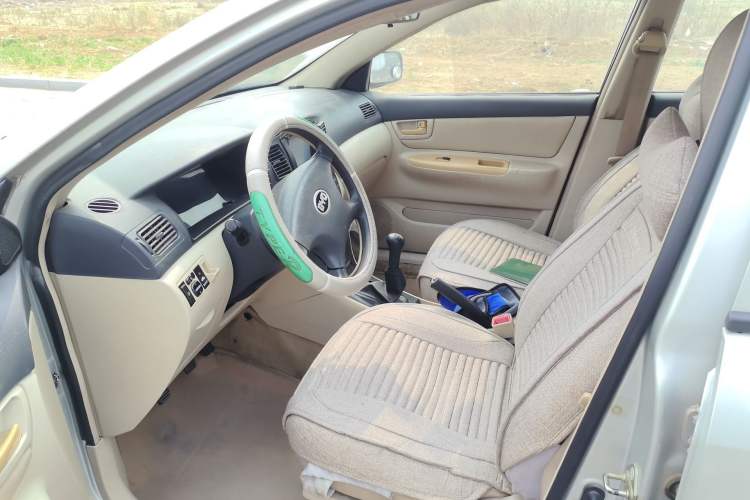 Used BYD F3 2012 Energy-Saving Edition 1.5L Manual Standard Model