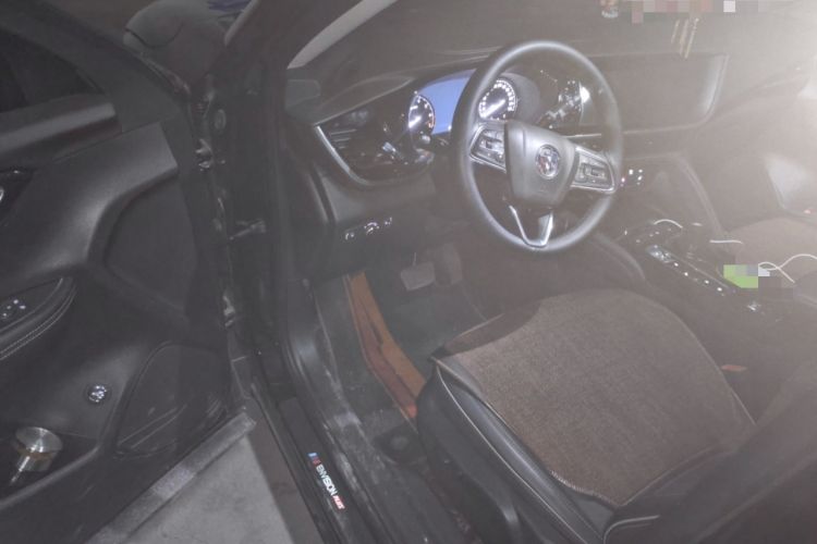 Used Buick Envision 2023 Encore Plus 652T Five-Seat Luxury Model Driver Seat