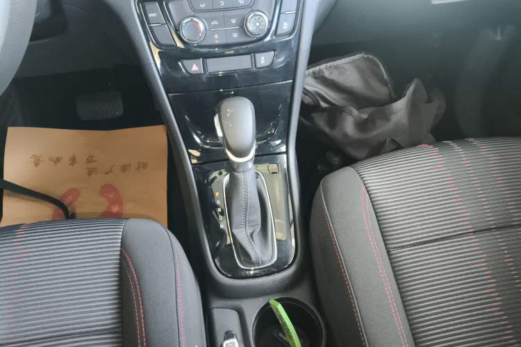 Used Buick Encore 2017 18T Automatic Two-Wheel Drive Urban Leading Model