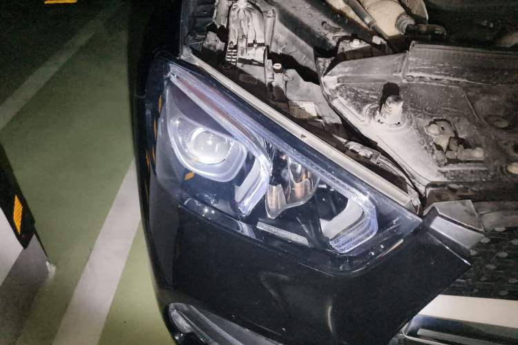 Used Mercedes-Benz GLE 2022 GLE 350 4MATIC Stylish Model Right Front Headlight