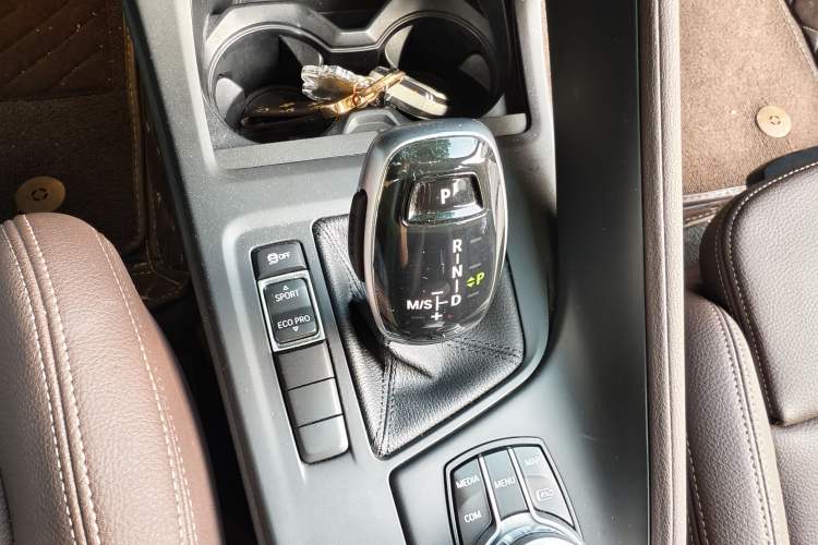 Used BMW X1 2021 sDrive25Li Leading Model Gear Lever