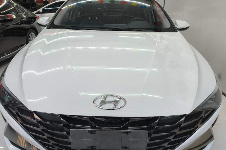 Used Hyundai Elantra 2022 1.5L CVT LUX Prestige Edition
