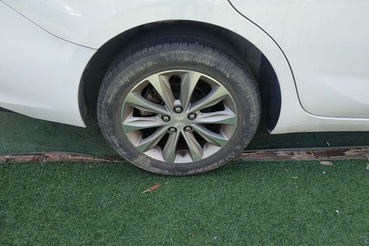 Used Chevrolet Monza 2022 320 Automatic Enjoyment Sunroof Version