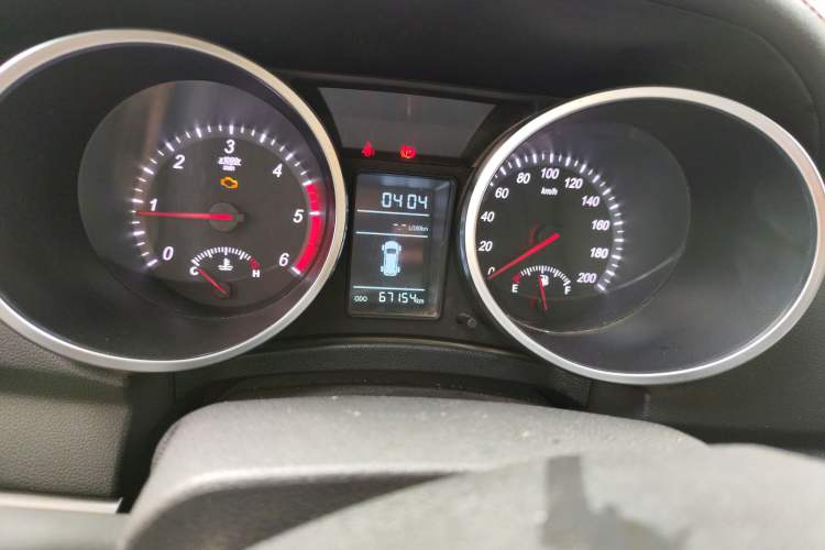 Used Huanghai N3 2017 2.5T Manual Two-Wheel Drive Sport Edition XD25T5
