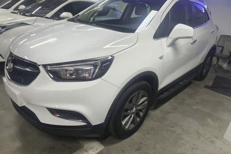 Used Buick Encore 2018 18T Automatic Two-Wheel Drive Urban Fashion Model