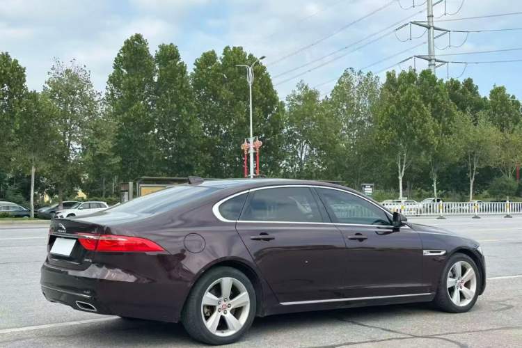 Used Jaguar XFL 2019 XFL 2.0T 200 PS Two-Wheel-Drive Elite Edition