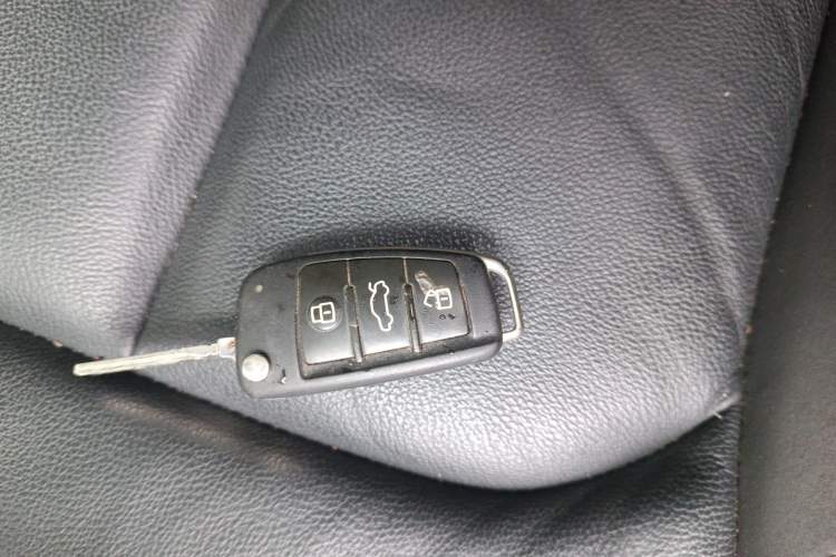 Used Audi A3 2014 Limousine 35 TFSI Automatic Comfort Model